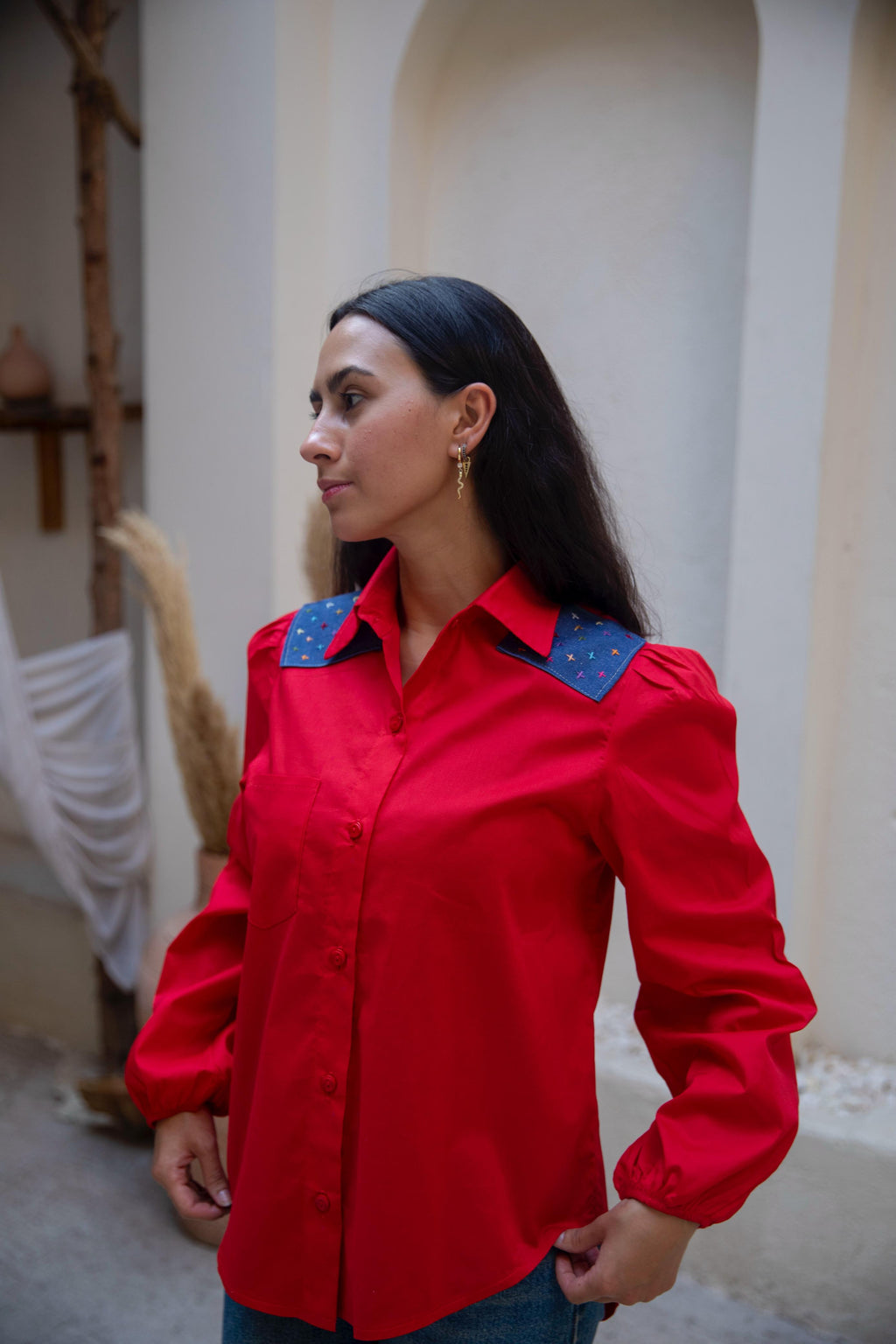 Red blouse with design denim