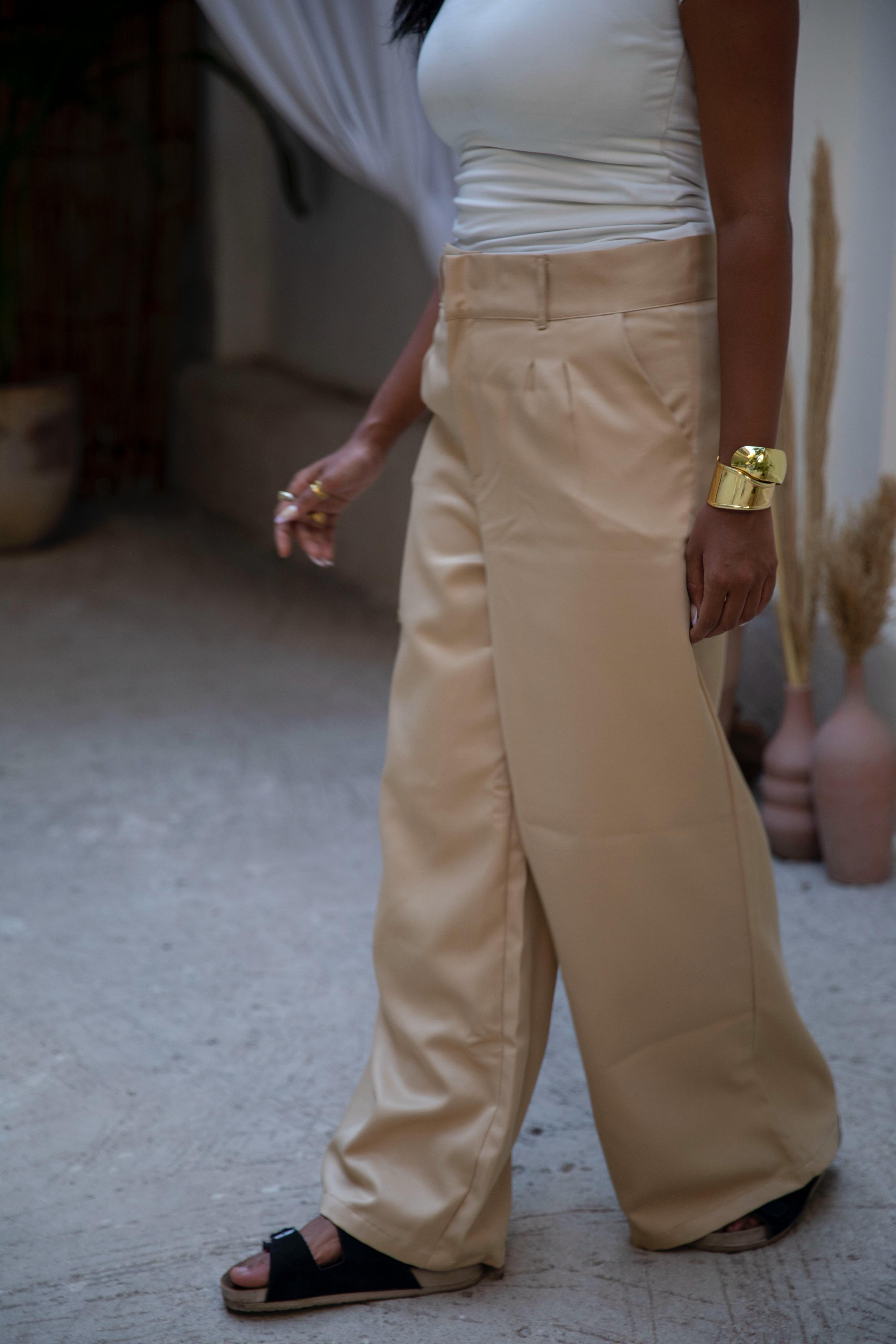 classic pants in cafe