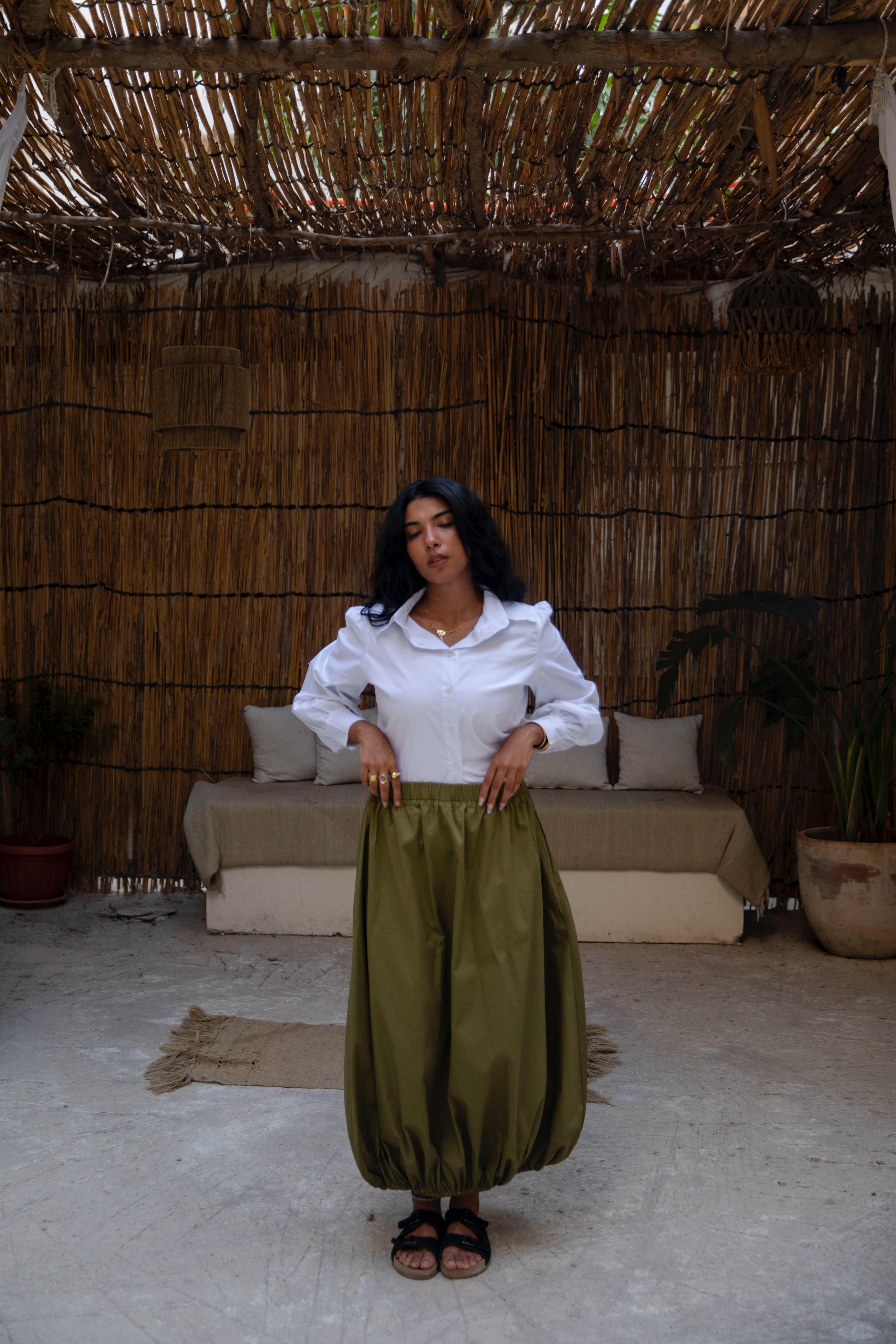 Baloon skirt in olive
