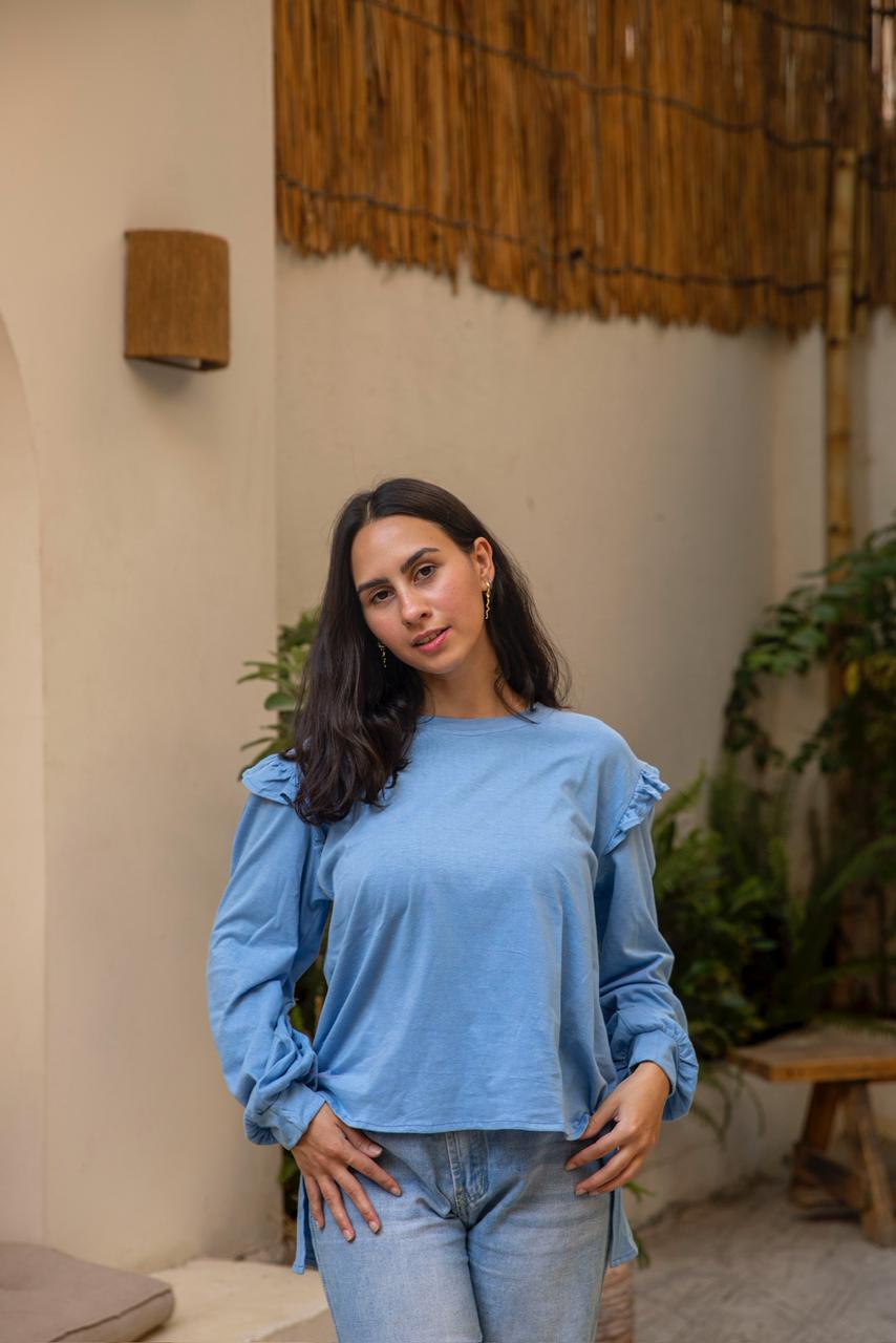 ruffles blouse in blue